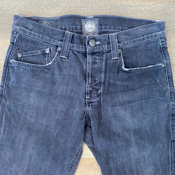 Rock & Republic Taylor Bootcut Jeans Size 34 Skull details faded black - Picture 9 of 16